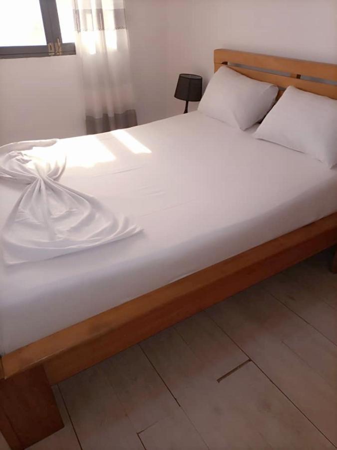 Appartement 2 Chambres Residence Avec Piscine Yaoundé Kültér fotó